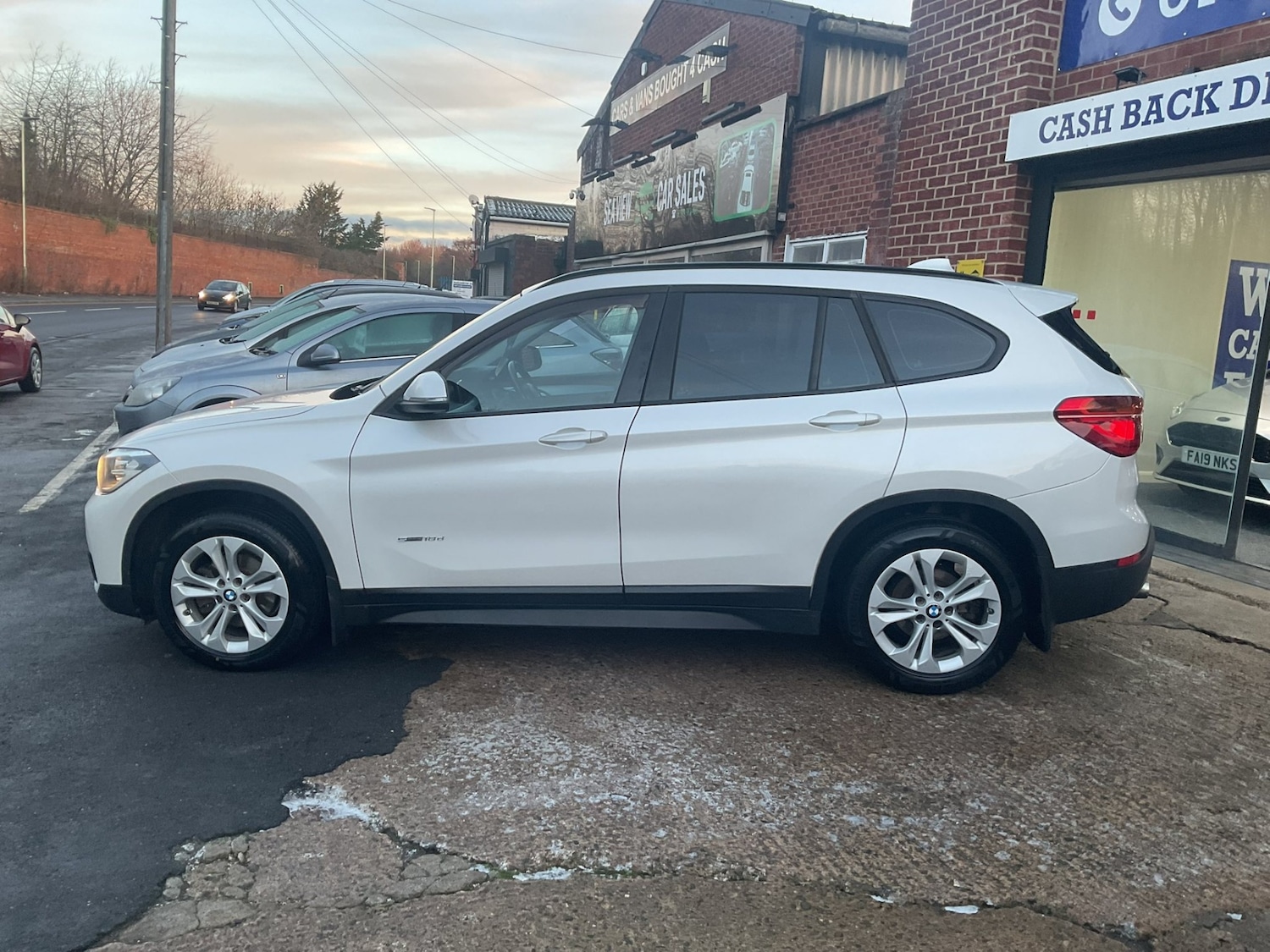 Used BMW X1 2017 for sale - 77116376: Photo 2