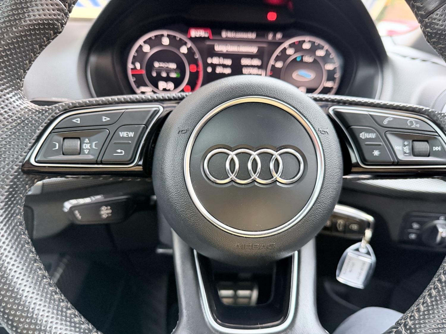 Used Audi Q2 2017 for sale - 76352957: Photo 16