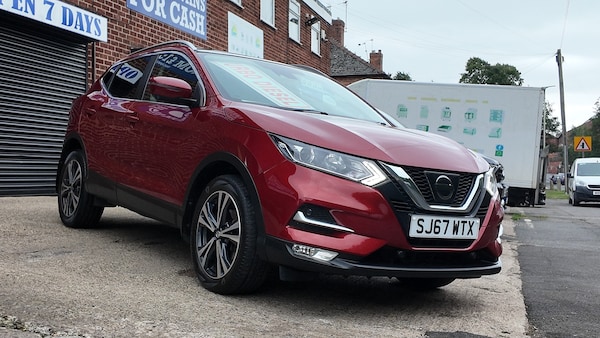 Used Nissan Qashqai 2017 for sale - 75500083: Photo 1