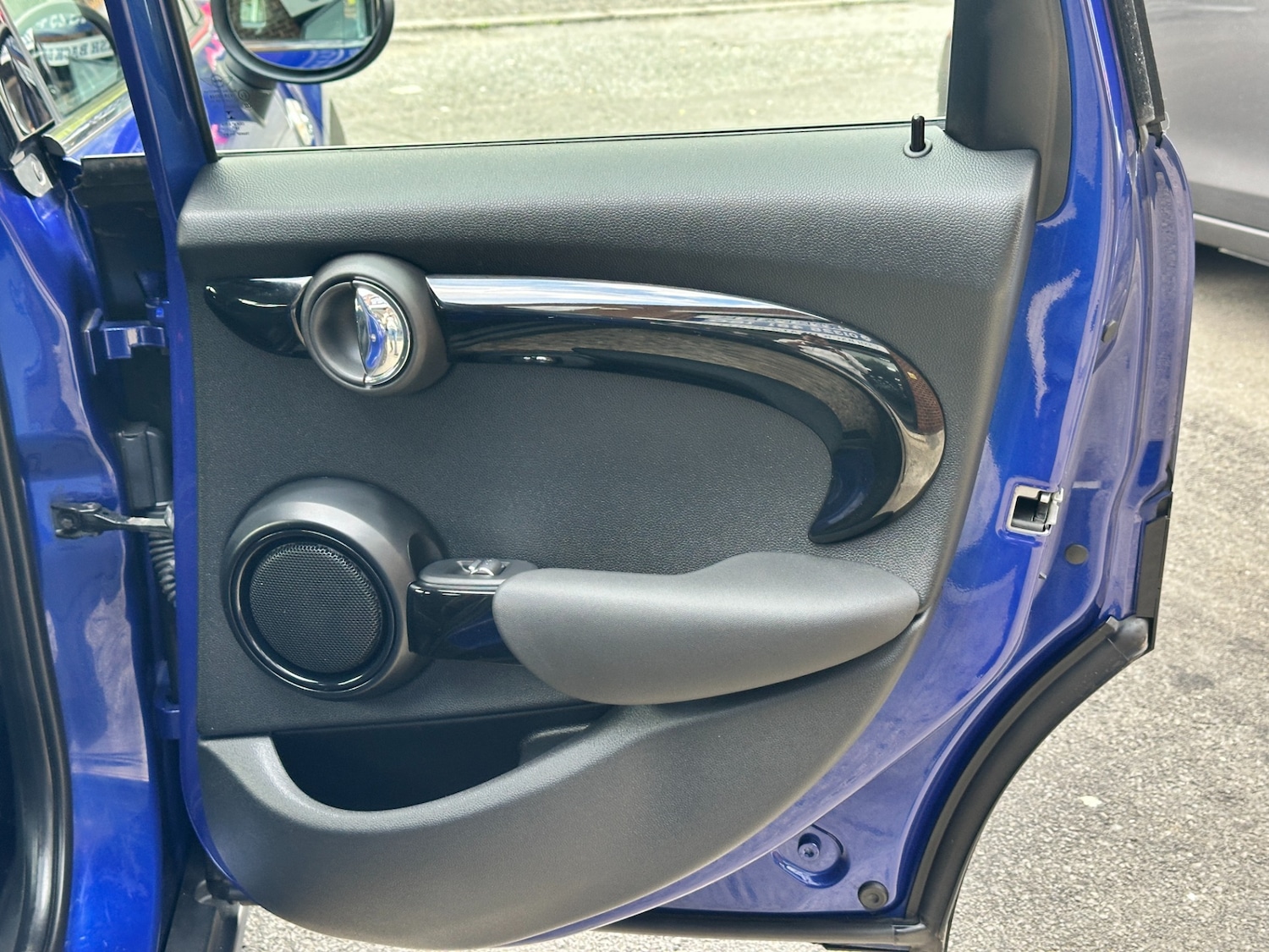 Vehicle 35