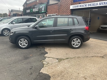 Used Volkswagen Tiguan 2016 for sale - 76263333: Photo 2