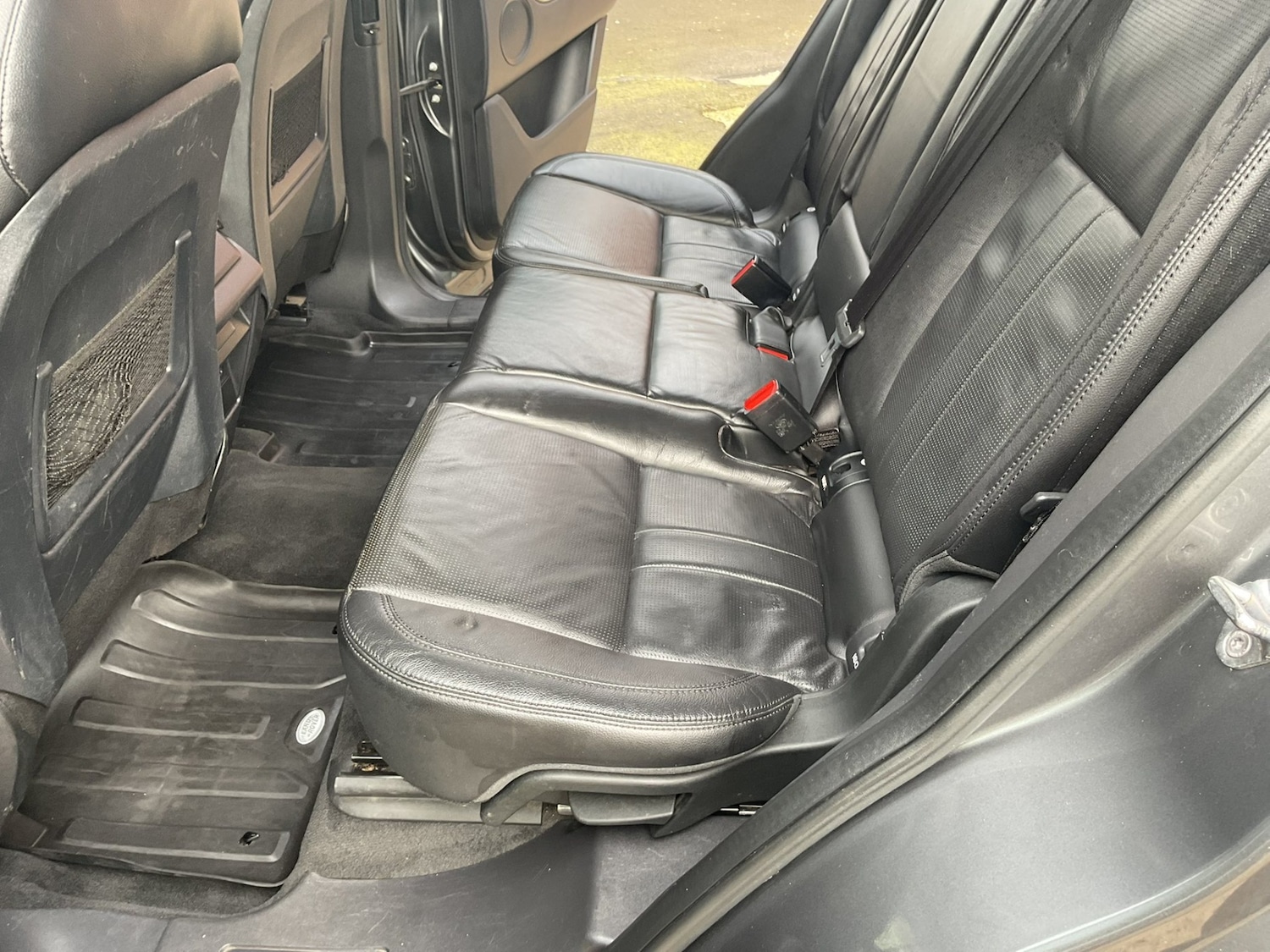 Used Land Rover Discovery Sport 2018 for sale - 77932323: Photo 11