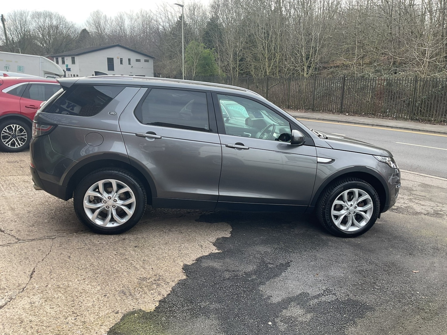 Used Land Rover Discovery Sport 2018 for sale - 77932323: Photo 3