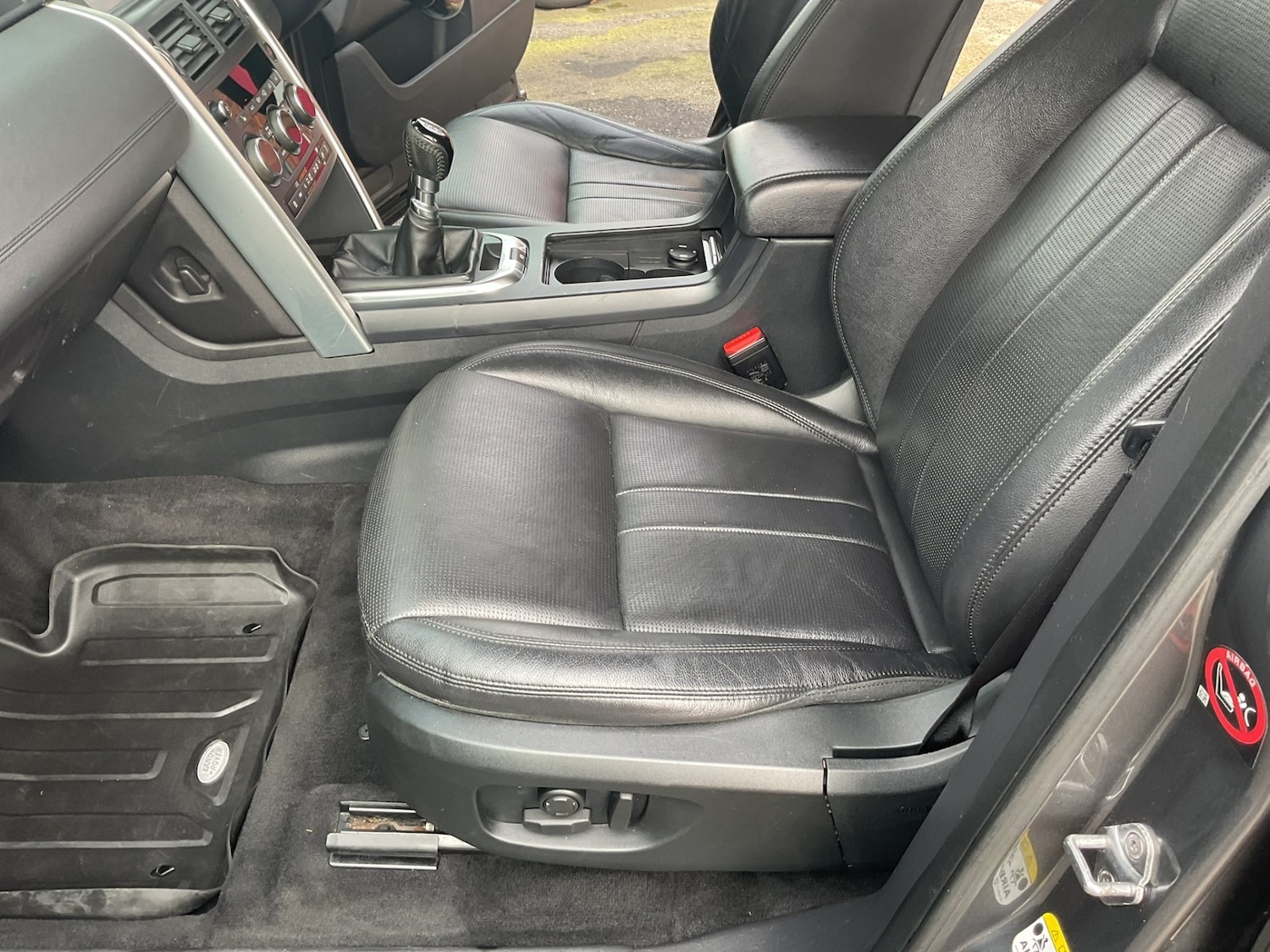 Used Land Rover Discovery Sport 2018 for sale - 77932323: Photo 9