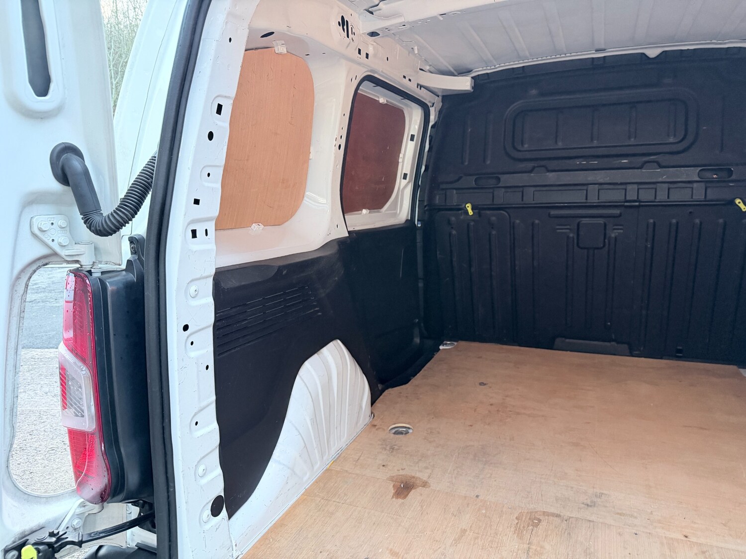 Used Peugeot Partner 2021 for sale - 77311006: Photo 26