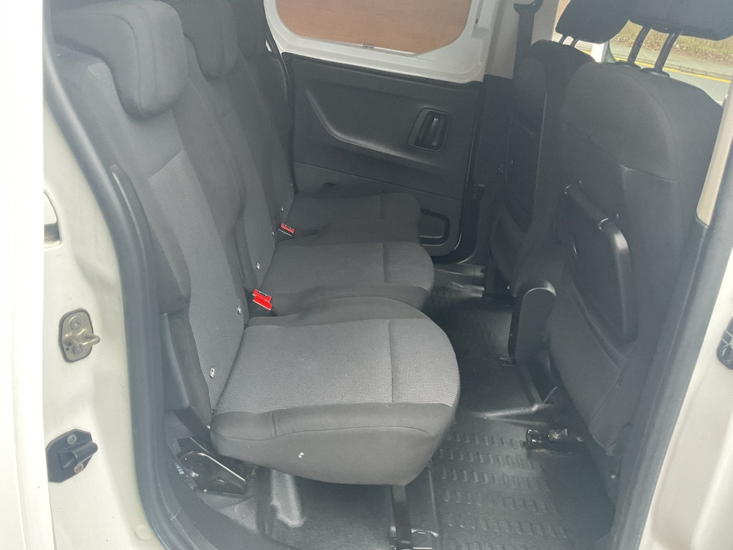 Used Peugeot Partner 2021 for sale - 77298578: Photo 8