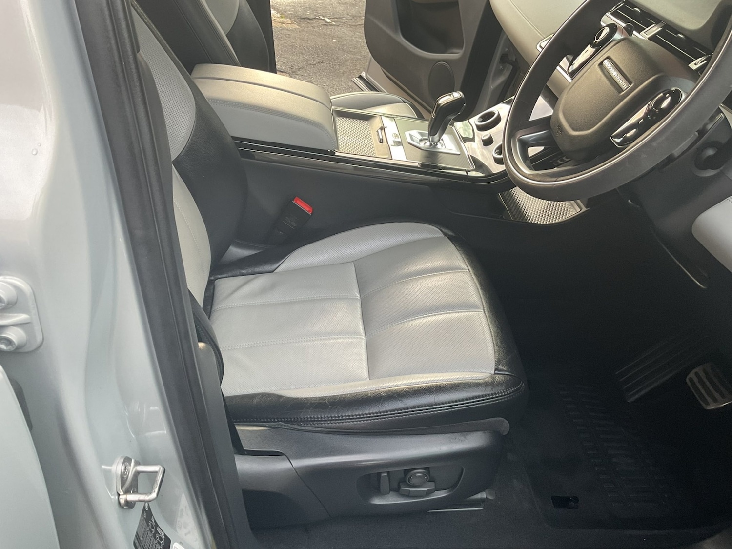 Used Land Rover Range Rover Evoque 2019 for sale - 76651180: Photo 7