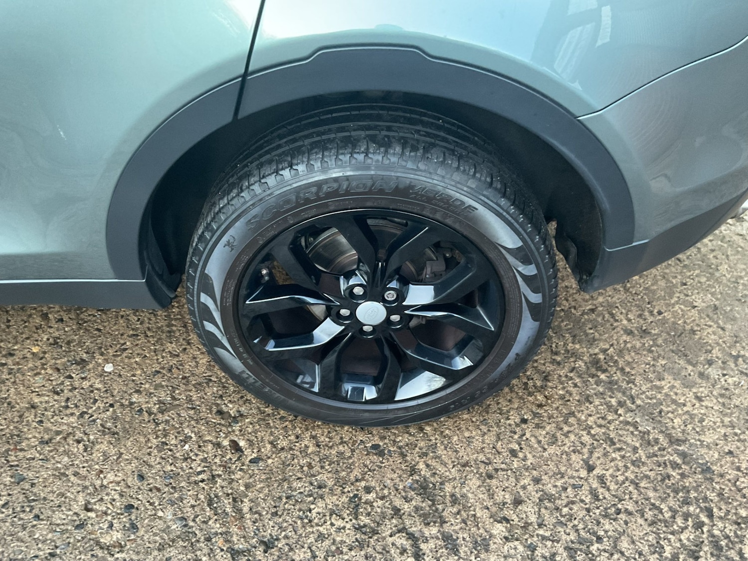 Used Land Rover Discovery Sport 2017 for sale - 77180686: Photo 14