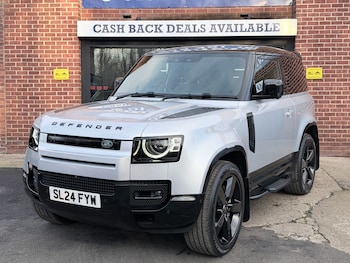 Used Land Rover Defender 2024 for sale - 78340332: Photo