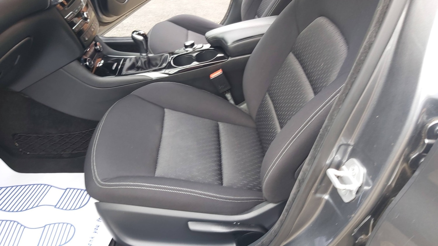 Used Infiniti Q30 2017 for sale - 78014623: Photo 19