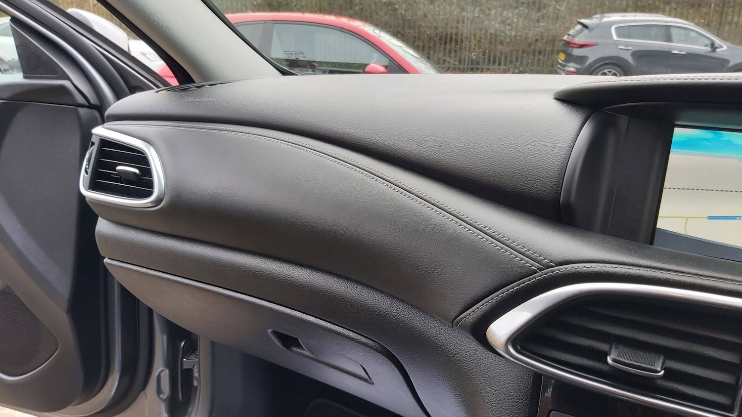 Used Infiniti Q30 2017 for sale - 78014623: Photo 21