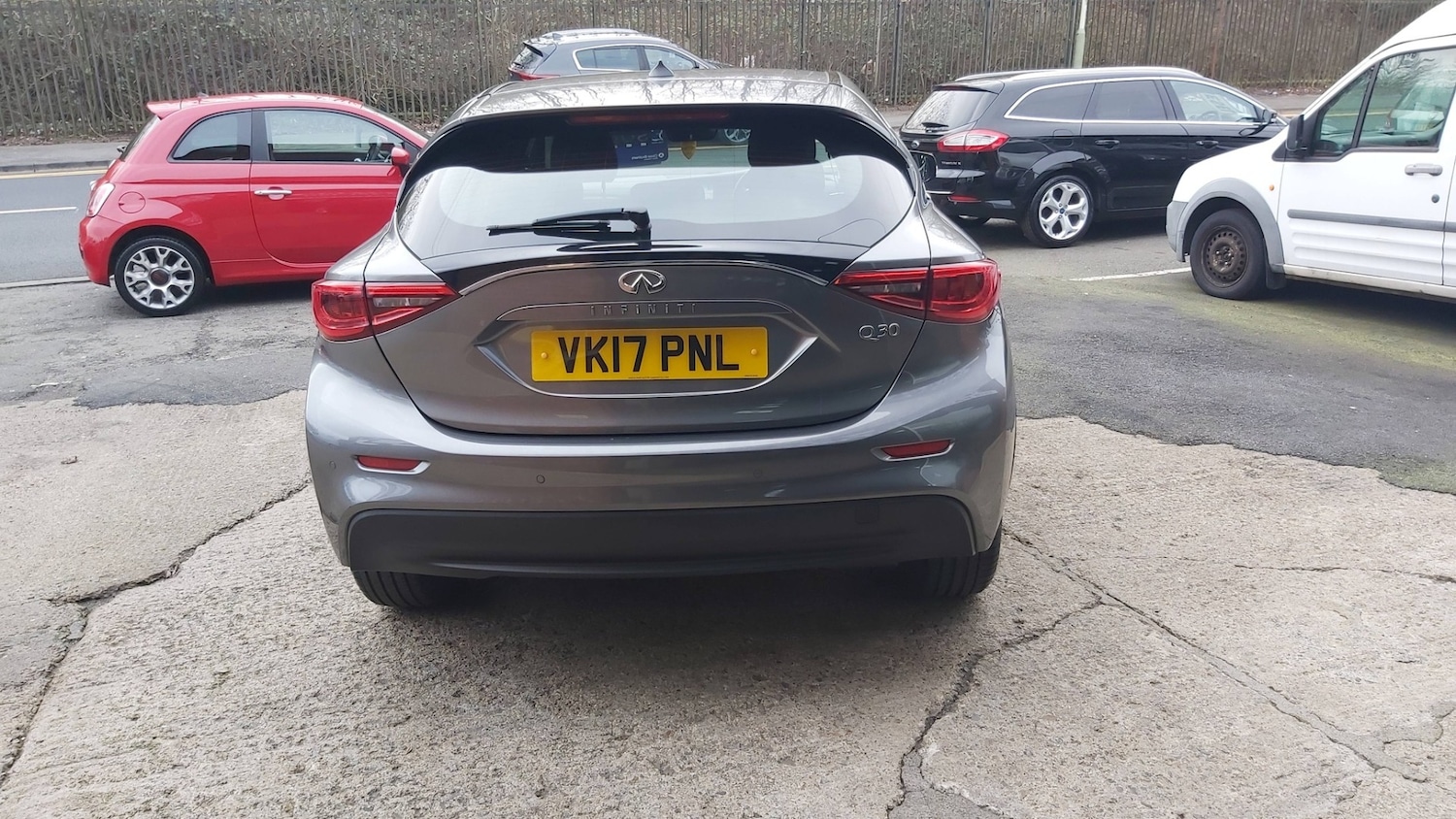 Used Infiniti Q30 2017 for sale - 78014623: Photo 6