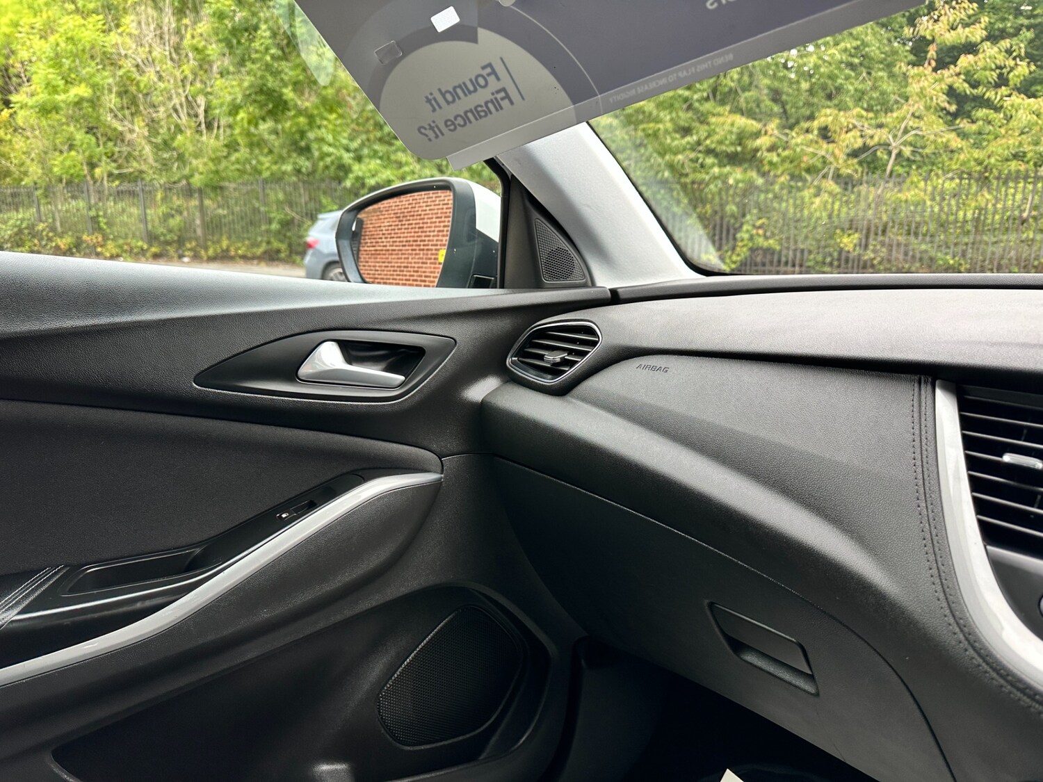 Used Vauxhall Grandland X 2018 for sale - 75903669: Photo 21