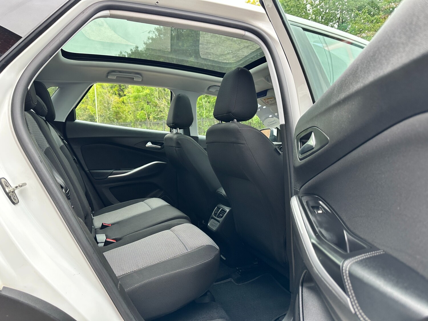 Used Vauxhall Grandland X 2018 for sale - 75903669: Photo 26