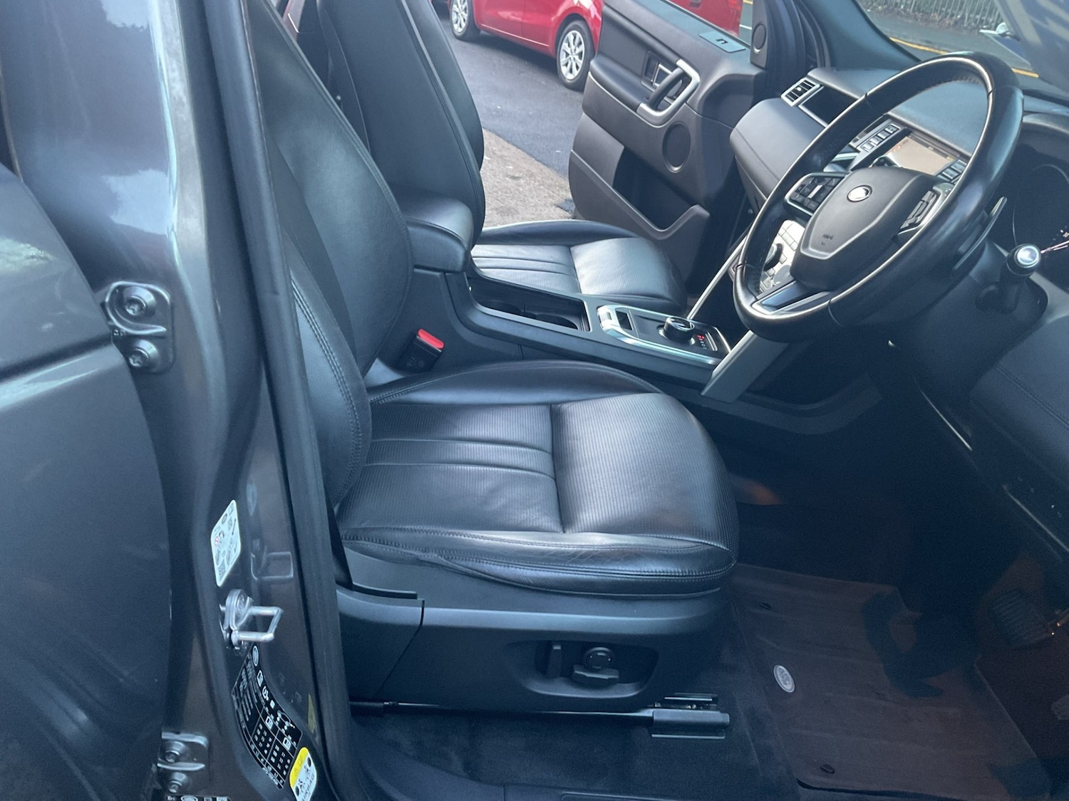 Used Land Rover Discovery Sport 2019 for sale - 76980015: Photo 7