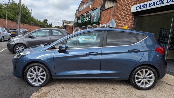 Used Ford Fiesta 2018 for sale - 74716045: Photo 4