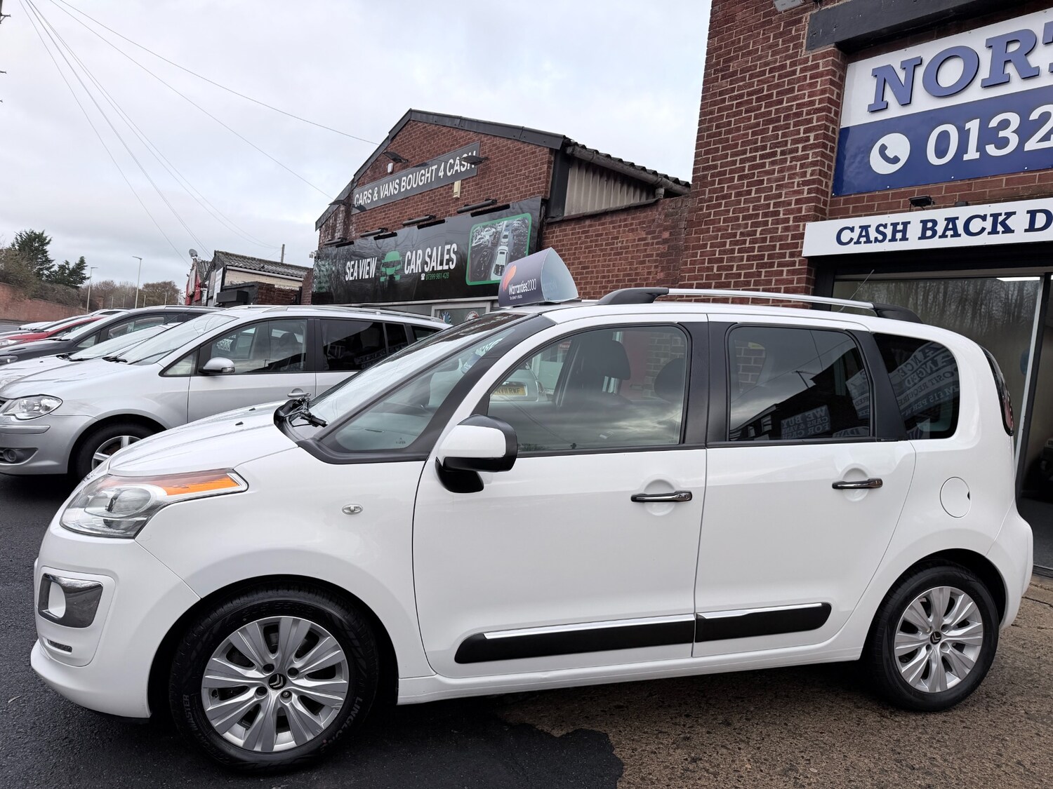 Used Citroen C3 Picasso 2015 for sale - 76627199: Photo 4