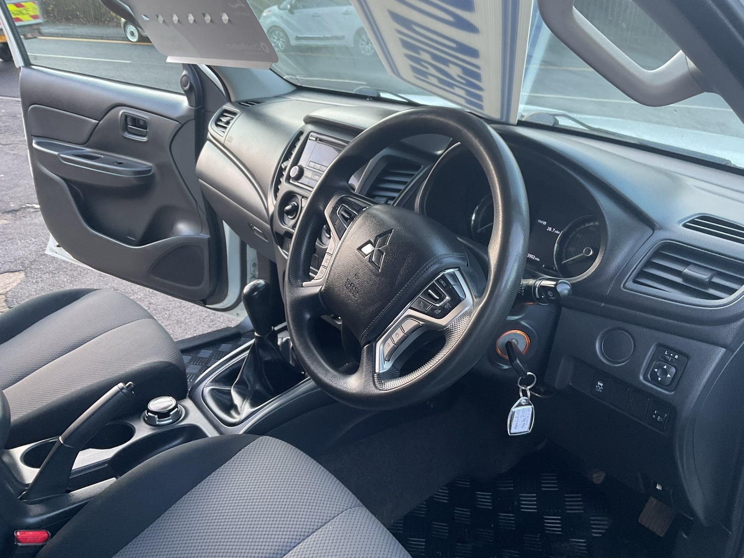 Used Mitsubishi L200 2020 for sale - 76958218: Photo 8