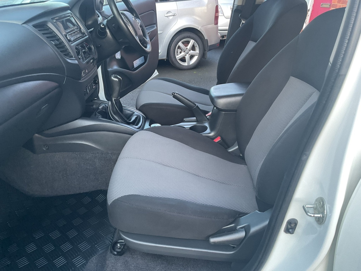 Used Mitsubishi L200 2020 for sale - 76958218: Photo 9