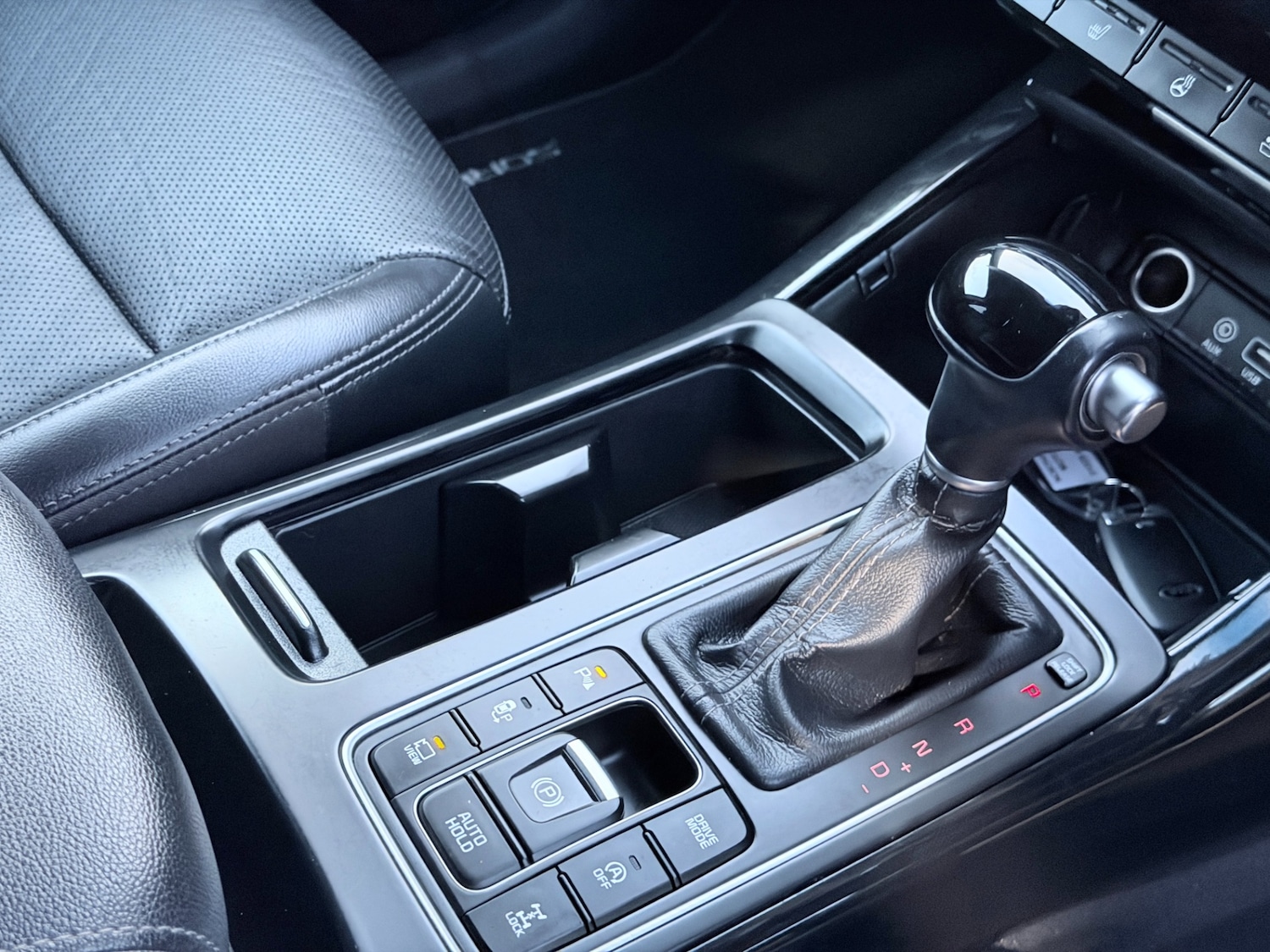 Used Kia Sorento 2016 for sale - 77365161: Photo 19