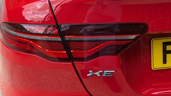 Used Jaguar XE 2019 for sale - 71440702: Photo 38