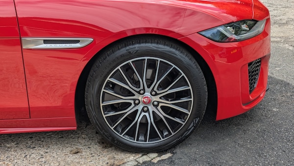 Used Jaguar XE 2019 for sale - 71440702: Photo 8