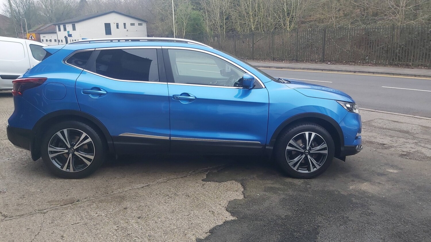 Used Nissan Qashqai 2018 for sale - 77962371: Photo 3