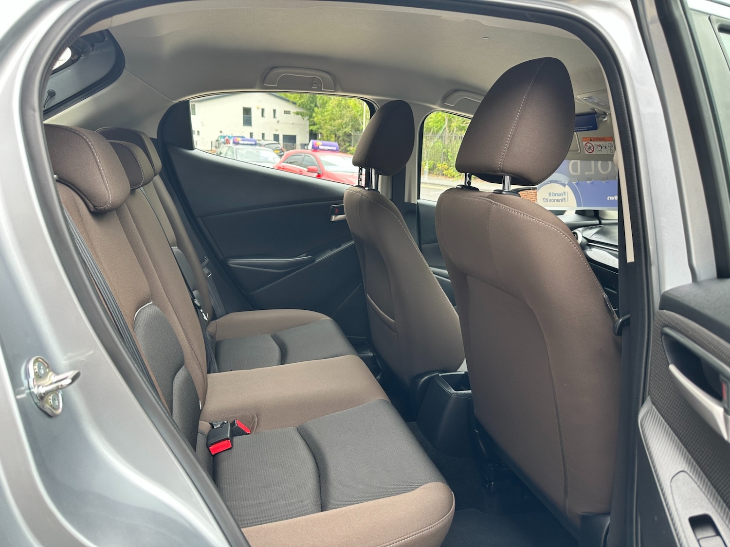 Used Mazda Mazda2 2021 for sale - 74341161: Photo 24