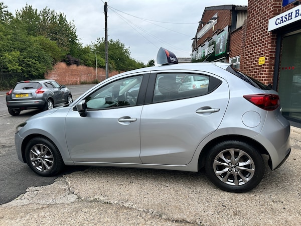 Used Mazda Mazda2 2021 for sale - 74341161: Photo 5
