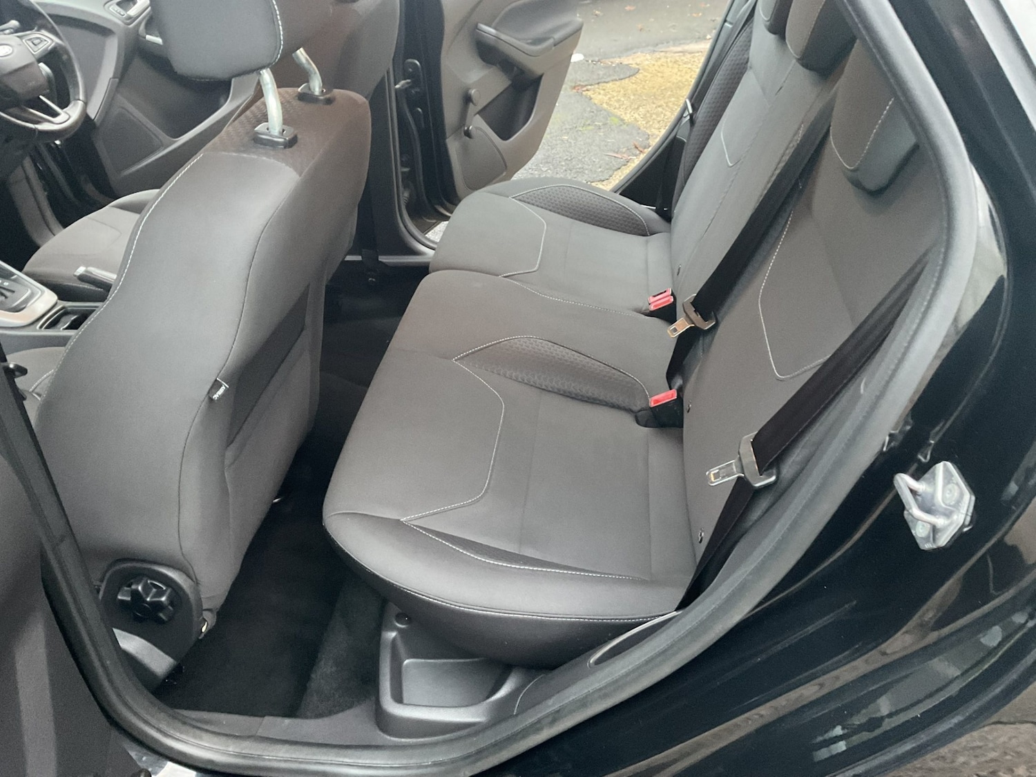 Used Ford Focus 2015 for sale - 77601866: Photo 12