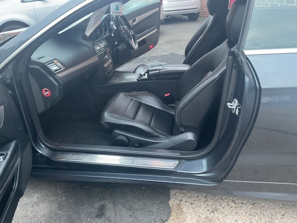 Used Mercedes-Benz E Class 2014 for sale - 76265390: Photo 8