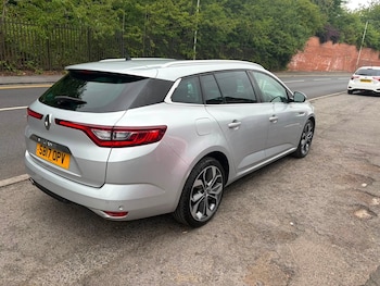 Used Renault Megane 2017 for sale - 79251986: Photo