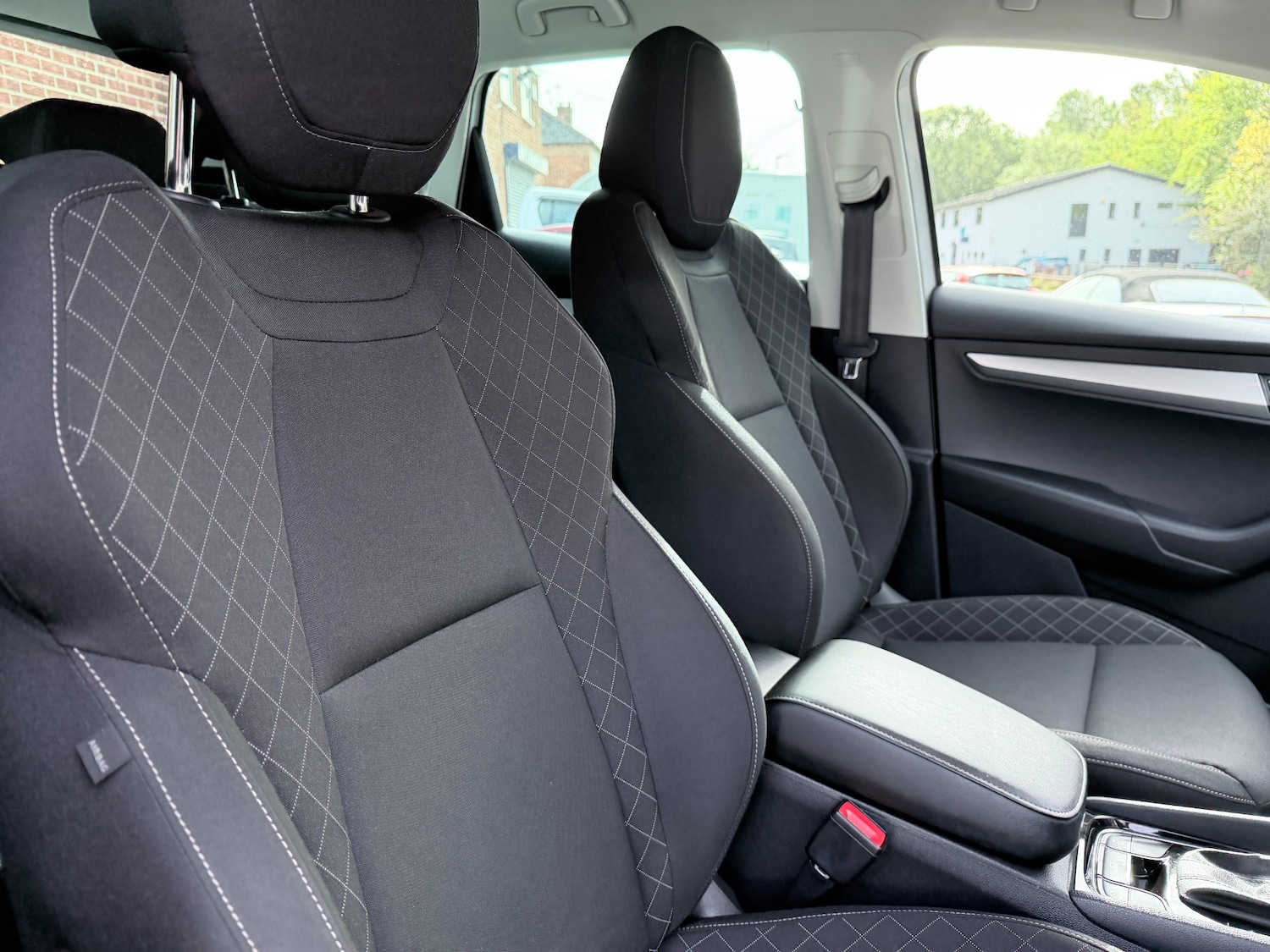 Used Skoda Karoq 2020 for sale - 76127693: Photo 12