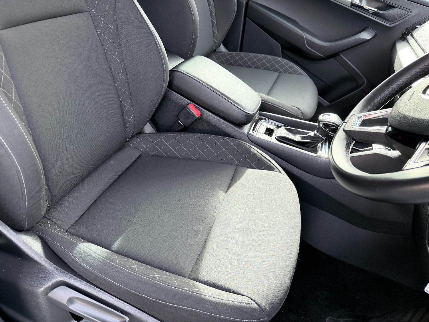 Used Skoda Karoq 2020 for sale - 76127693: Photo 13