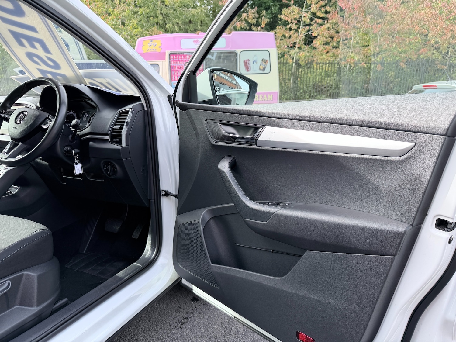 Used Skoda Karoq 2020 for sale - 76127693: Photo 22