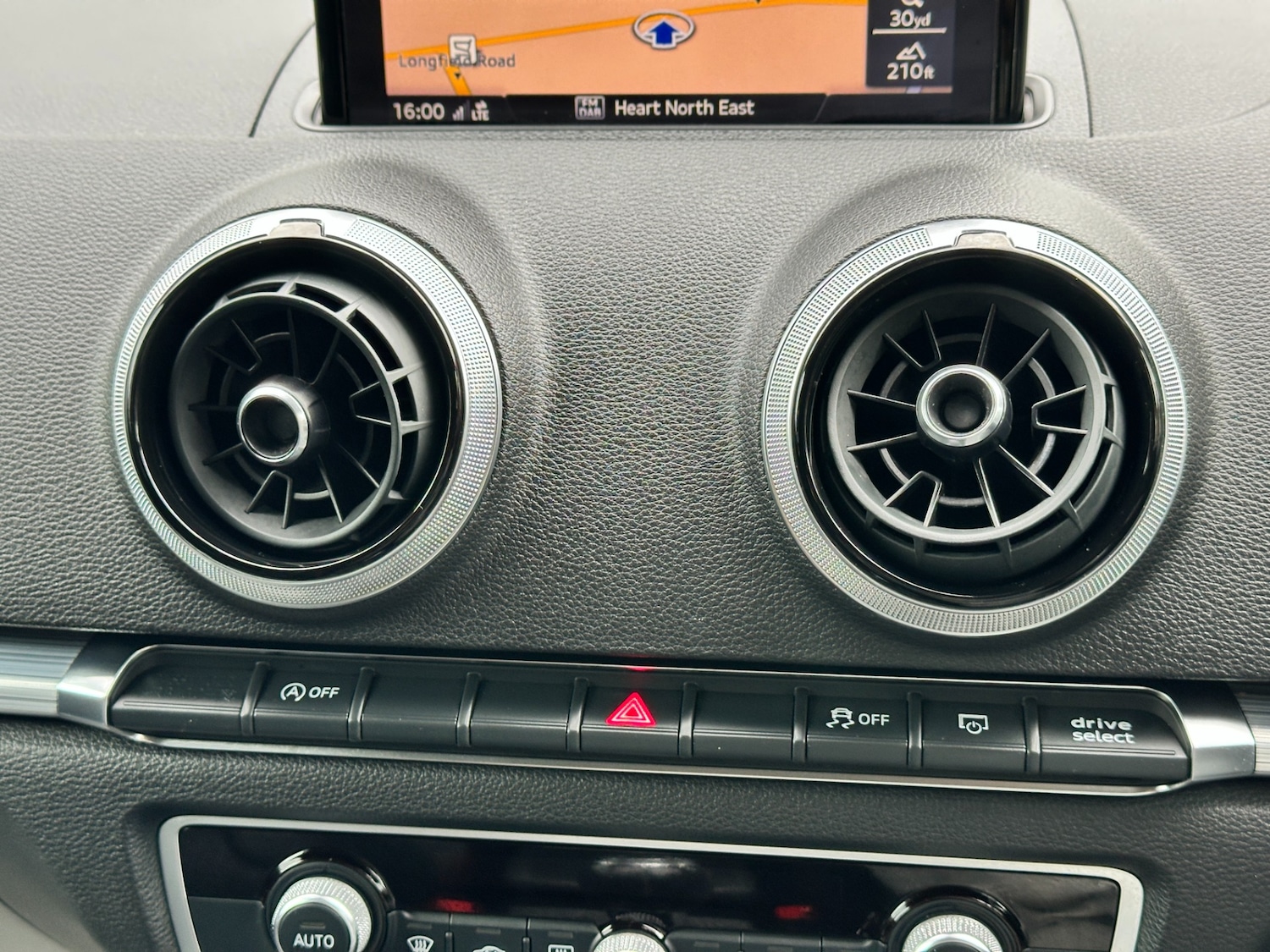 Used Audi A3 2018 for sale - 75639800: Photo 19