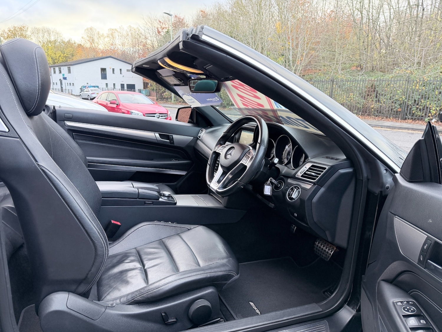 Used Mercedes-Benz E Class 2015 for sale - 76464007: Photo 11