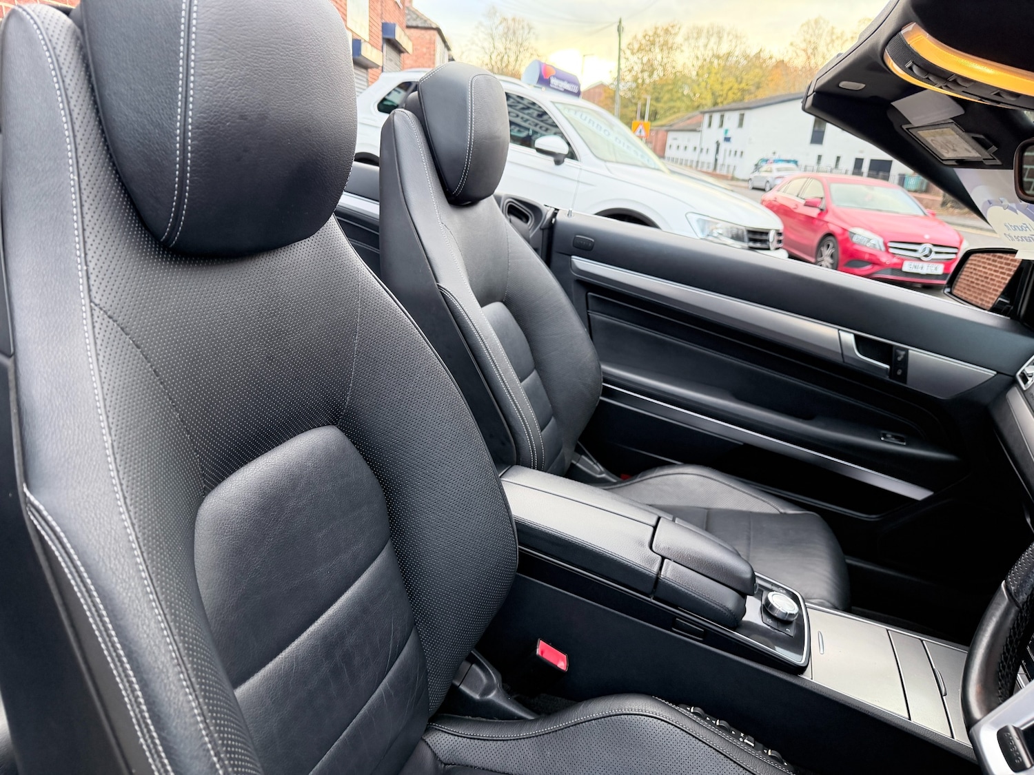 Used Mercedes-Benz E Class 2015 for sale - 76464007: Photo 12