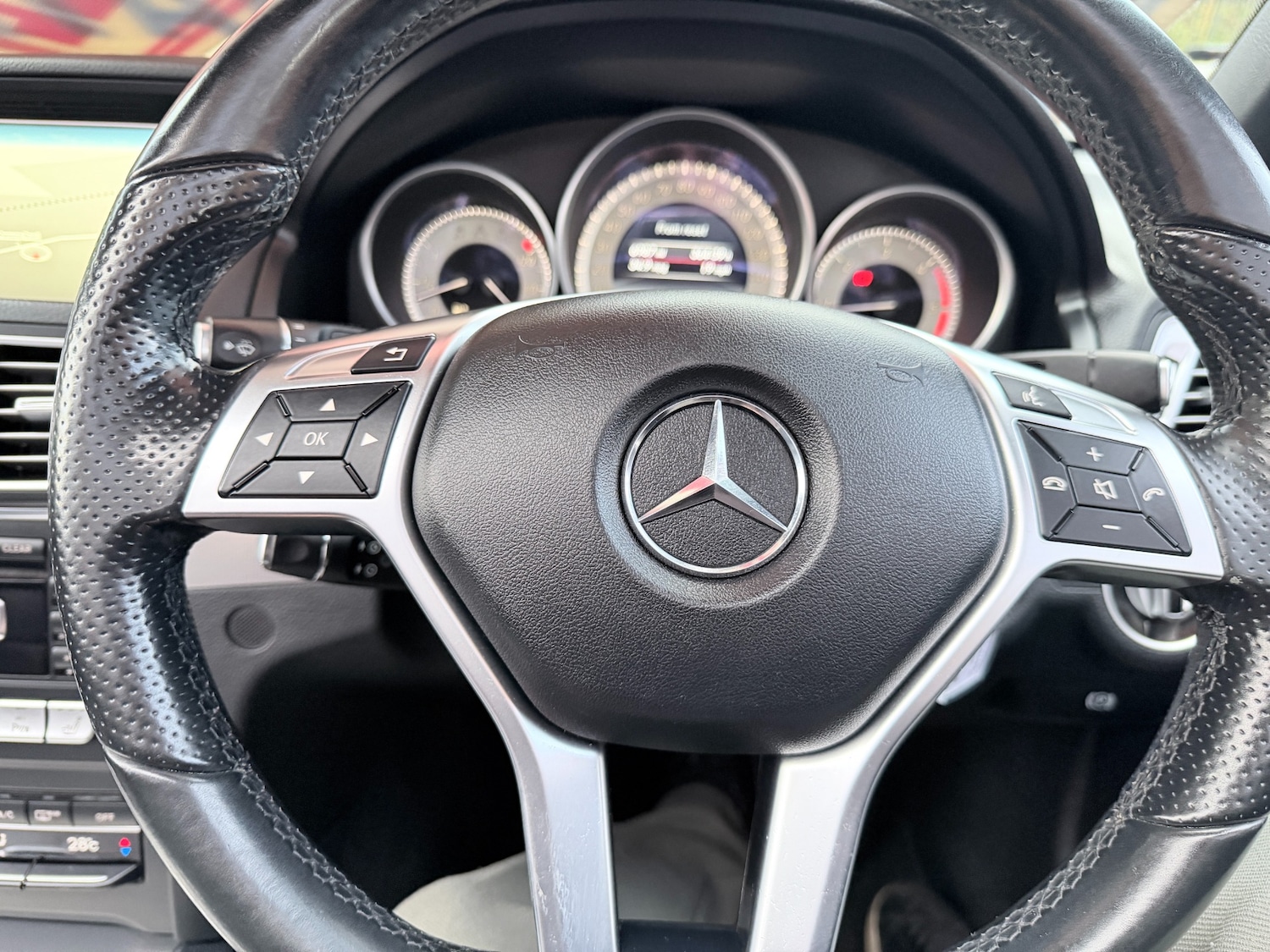 Used Mercedes-Benz E Class 2015 for sale - 76464007: Photo 16