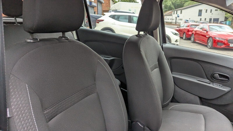 Used Dacia Sandero Stepway 2019 for sale - 77296568: Photo 15