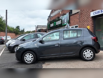 Used Dacia Sandero Stepway 2019 for sale - 77296568: Photo