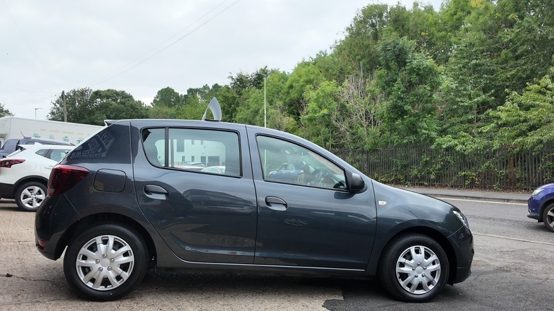 Used Dacia Sandero Stepway 2019 for sale - 77296568: Photo 5