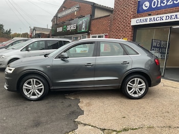 Used Audi Q3 2017 for sale - 76415413: Photo
