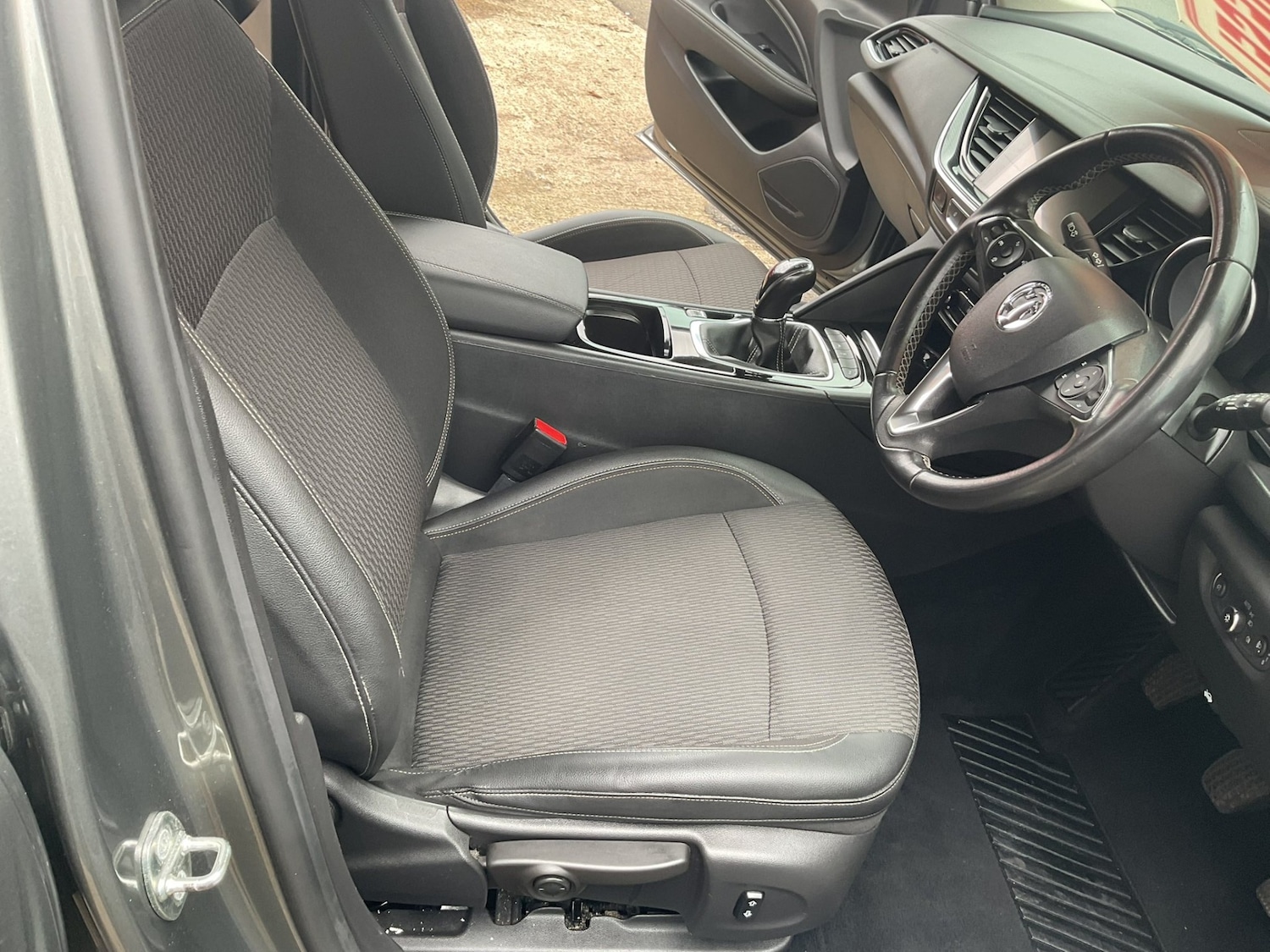 Used Vauxhall Insignia 2018 for sale - 77591505: Photo 7