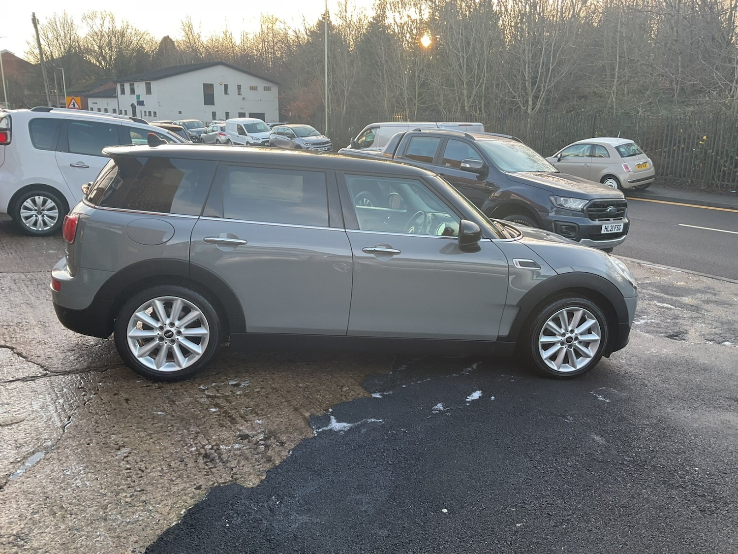 Used MINI Clubman 2018 for sale - 76919917: Photo 3