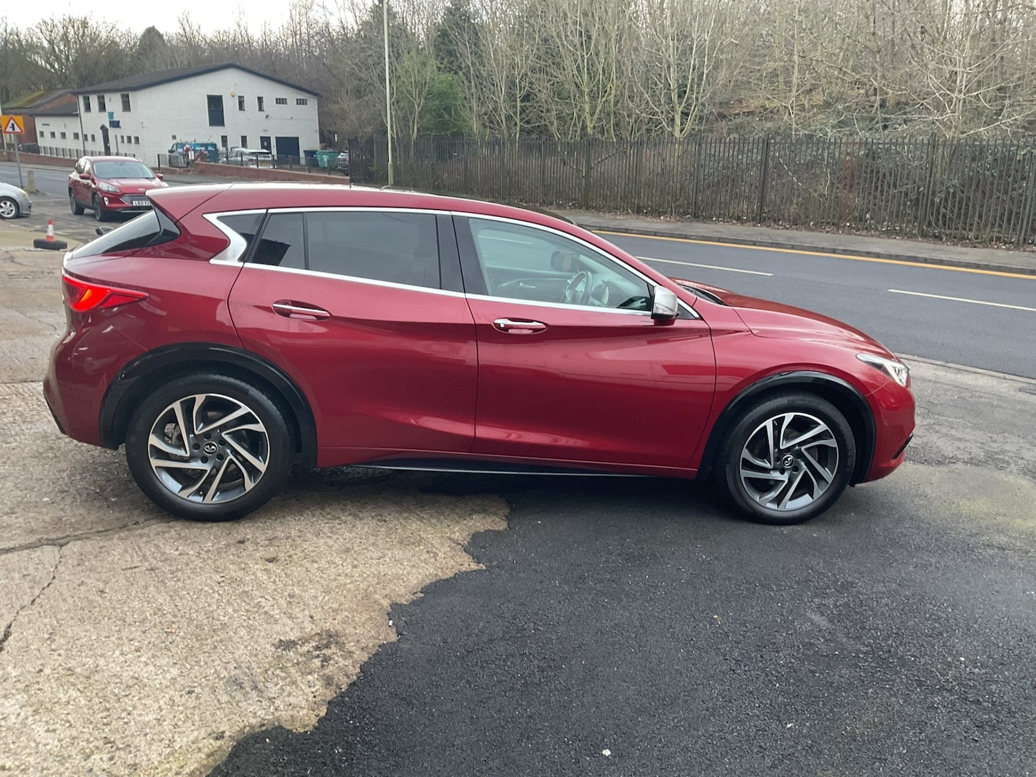 Used Infiniti Q30 2019 for sale - 77915761: Photo 3