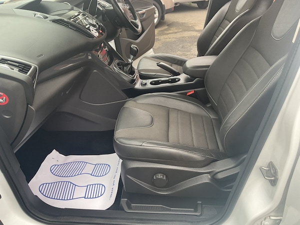 Used Ford Kuga 2015 for sale - 76299459: Photo 10
