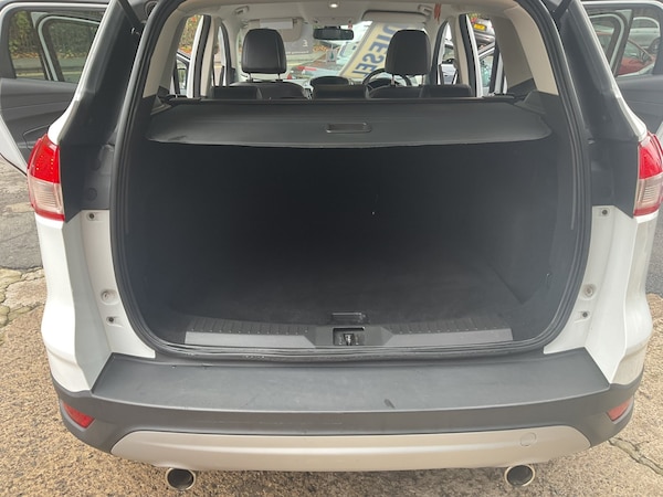 Used Ford Kuga 2015 for sale - 76299459: Photo 11