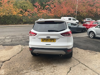 Used Ford Kuga 2015 for sale - 76299459: Photo 4