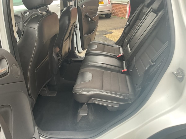 Used Ford Kuga 2015 for sale - 76299459: Photo 8